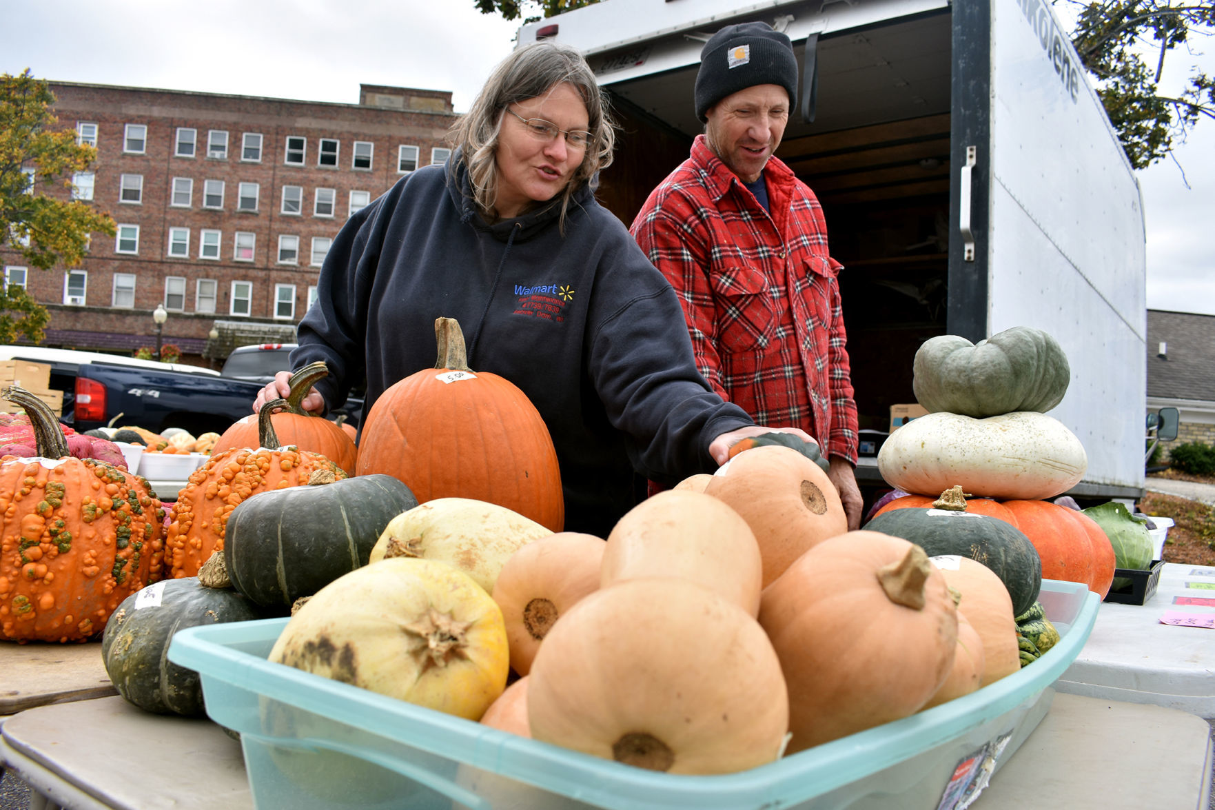 PUMPKINS AND SQUASH GA-LOURD (copy)
